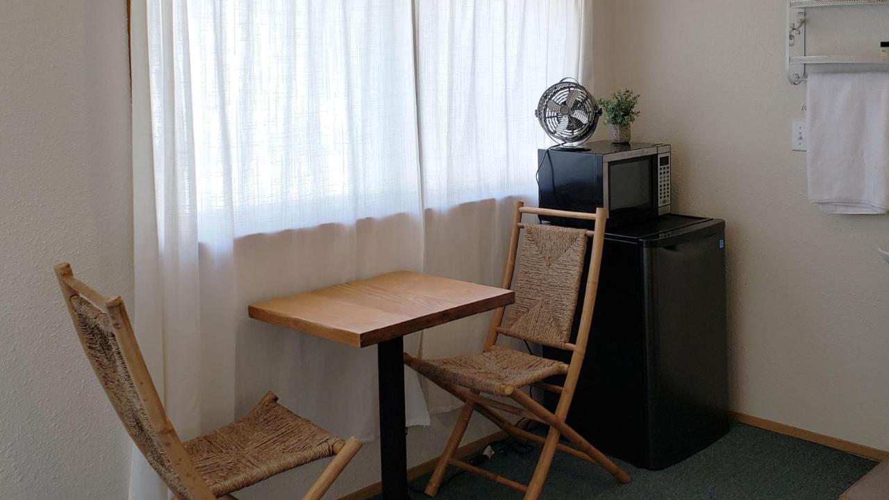 Paradise Village Ashford Extérieur photo