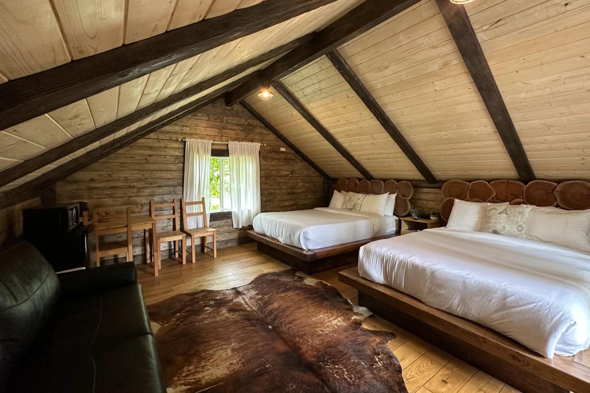 Paradise Village Ashford Extérieur photo